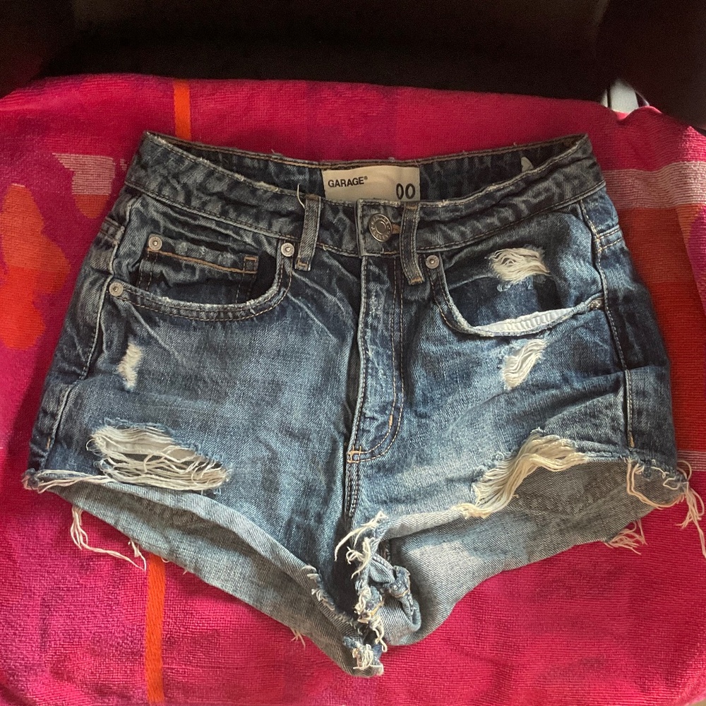 Garage Jean Shorts Size Women's 00 / Double Zero